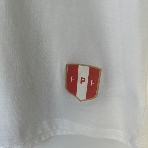 FPF Vamos Peru Soccer Futbol Tshirt Womens Large White New Official Licensed - Picture 6 of 11